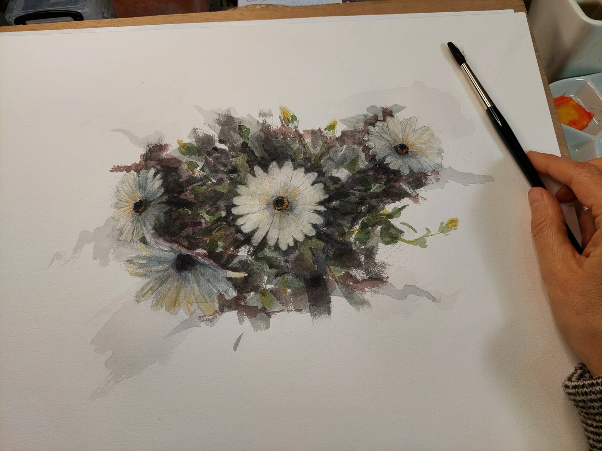 acquerello a macchie di un fiore bianco